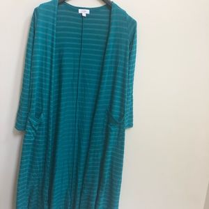 XS LuLaRoe Green Sarah